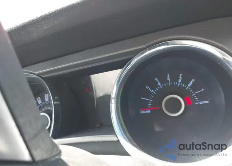 2013 Ford Mustang V6 from USA, damaged, VIN 1ZVBP8EM3D5224738